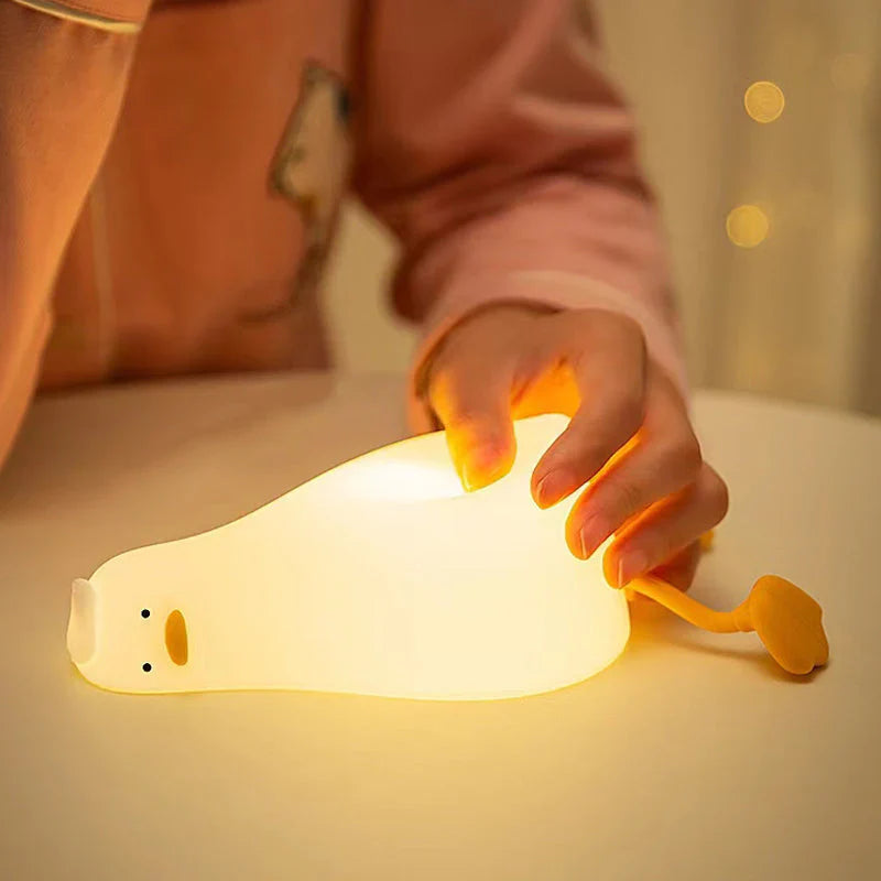 Luz Nocturna que Brilla Suavemente con Forma de Pato